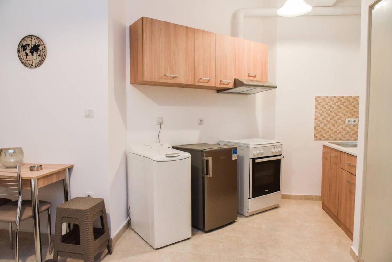 Central Studio At Plateia Amerikis 1Bed 2 Pers Atenas Exterior foto